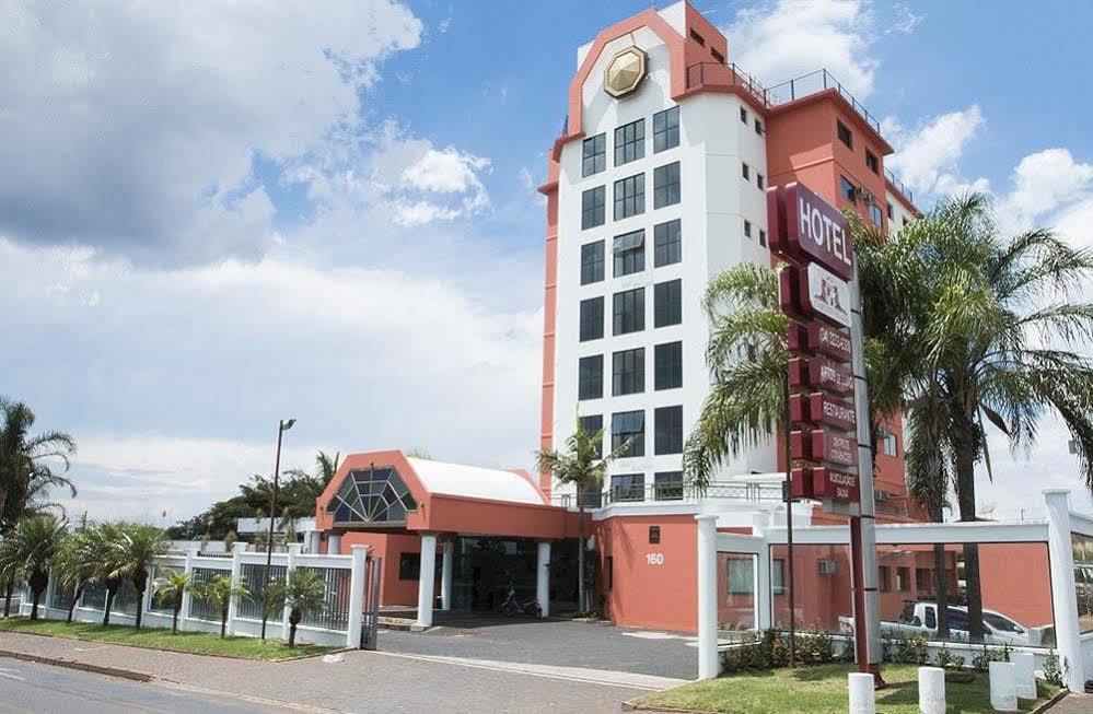 Carlton Plaza Hotel 우베를란디아 외부 사진